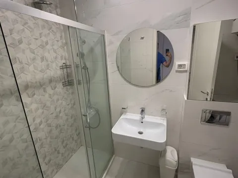 Izdavanje, jednosoban stan, 50m², Central Point, Podgorica - image 7