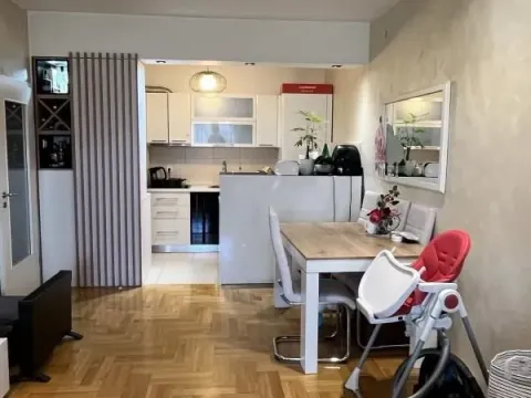 Sale, one bedroom apartment, 76m², Tuški Put, Podgorica - image 5