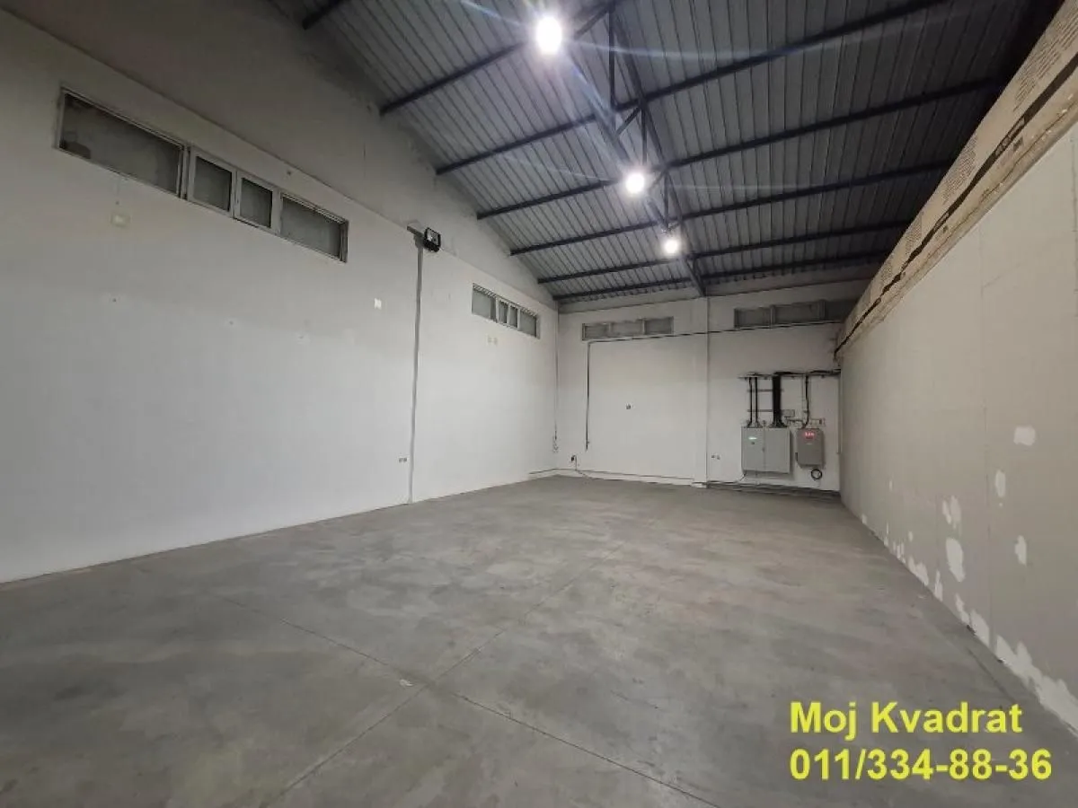 Rent, office space, 652m², Altina, Beograd