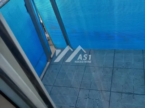 Izdavanje, jednosoban stan, 30m², Centar, Novi Sad - image 10