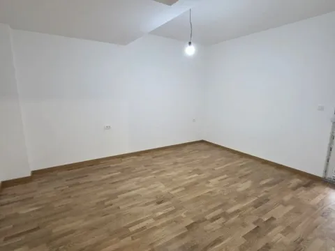 Prodaja, dvosoban stan, 63m², Zagorič, Podgorica - image 4