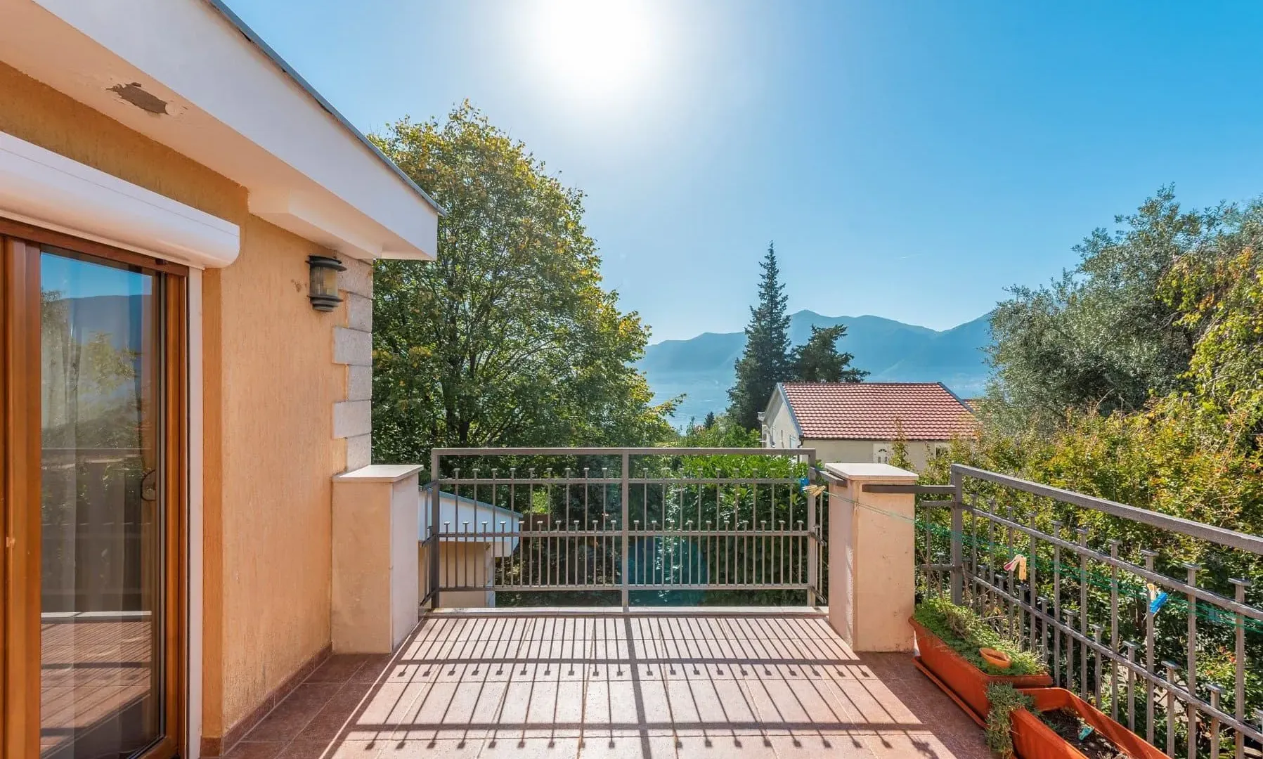 Sale, house, 305m², Orahovac, Kotor