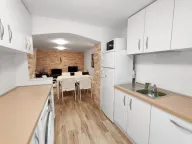 Rent, four bedroom apartment, 100m², Reževići, Budva - image 11