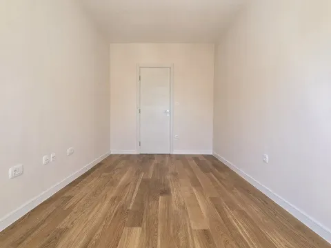 Rent, apartment, 93m², Central Point, Podgorica - image 19