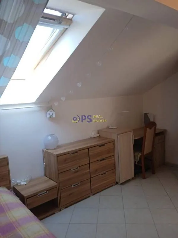 Prodaja, trosoban stan, 100m², Bar, Crna Gora