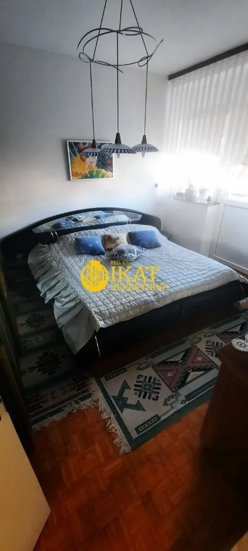 Prodaja, trosoban stan, 80m², Titel, Novi Sad