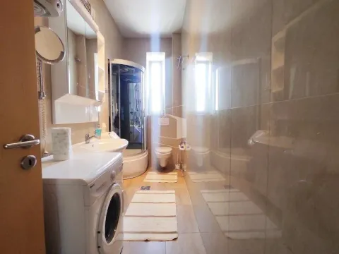 Rent, apartment, 67m², Podgorica, Crna Gora - image 8