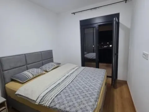 Izdavanje, jednosoban stan, 45m², City Kvart, Podgorica - image 4