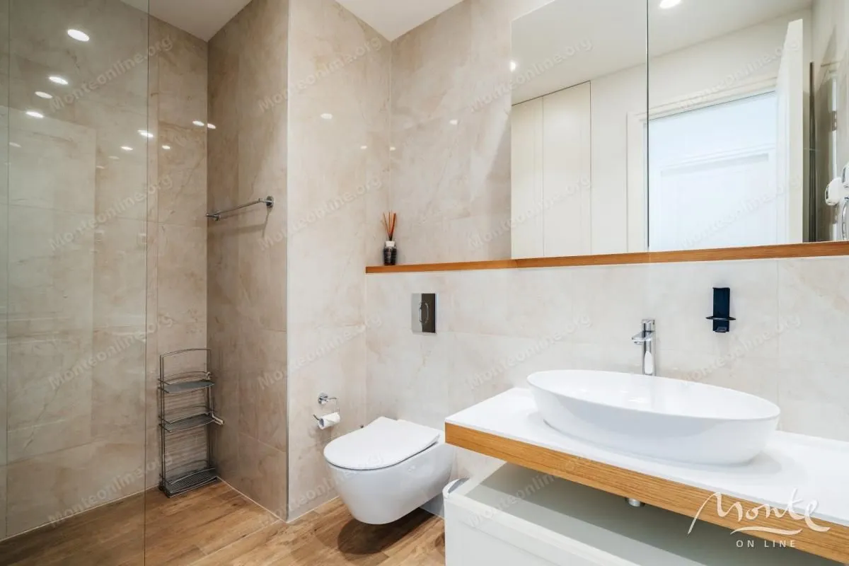 Prodaja, jednosoban stan, 71m², Luštica Bay, Tivat