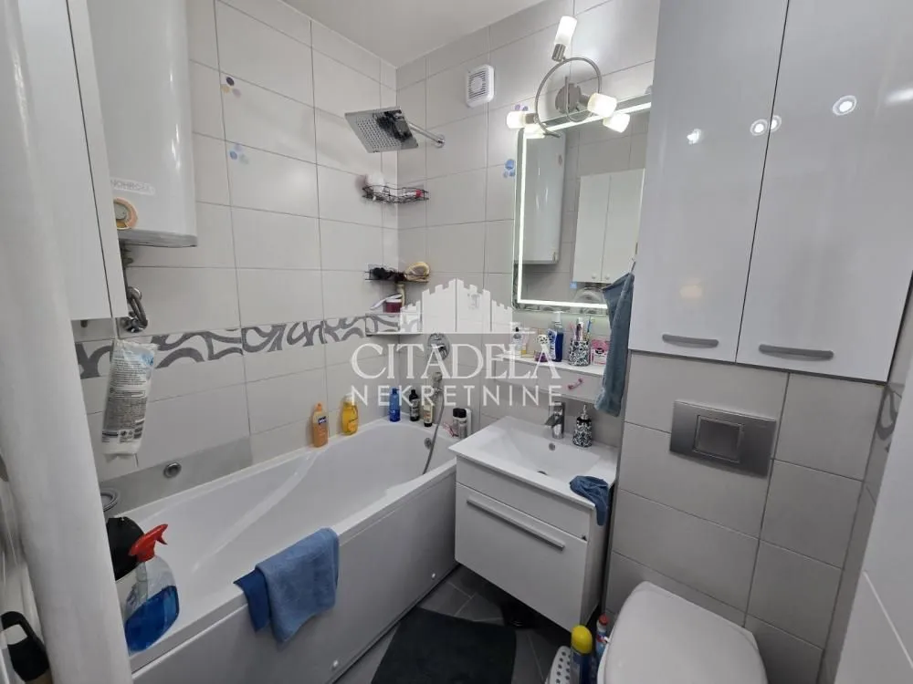 Sale, two bedroom apartment, 56m², Konjarnik, Voždovac Sve Podlokacije