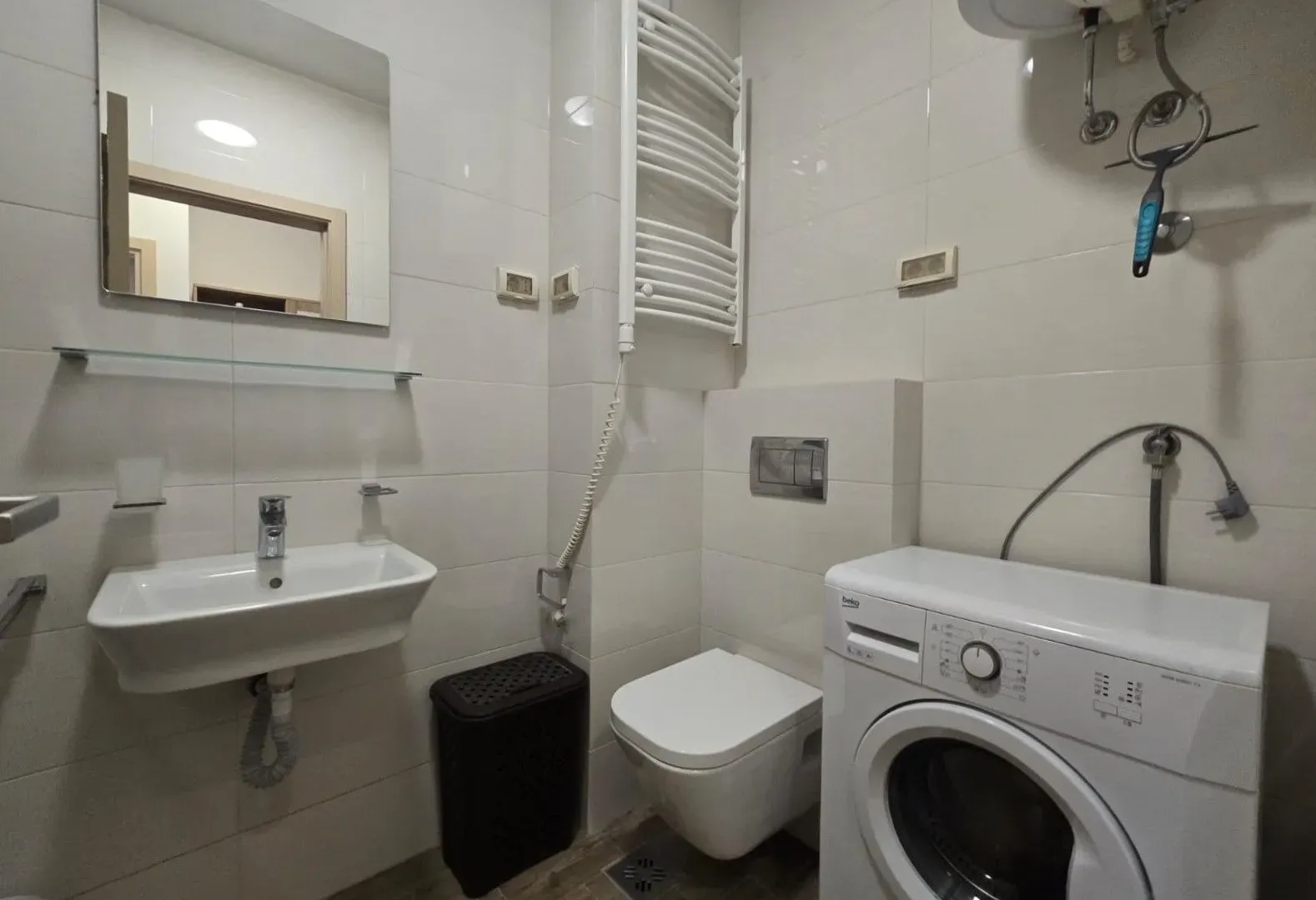 Izdavanje, jednosoban stan, 48m², City Kvart, Podgorica