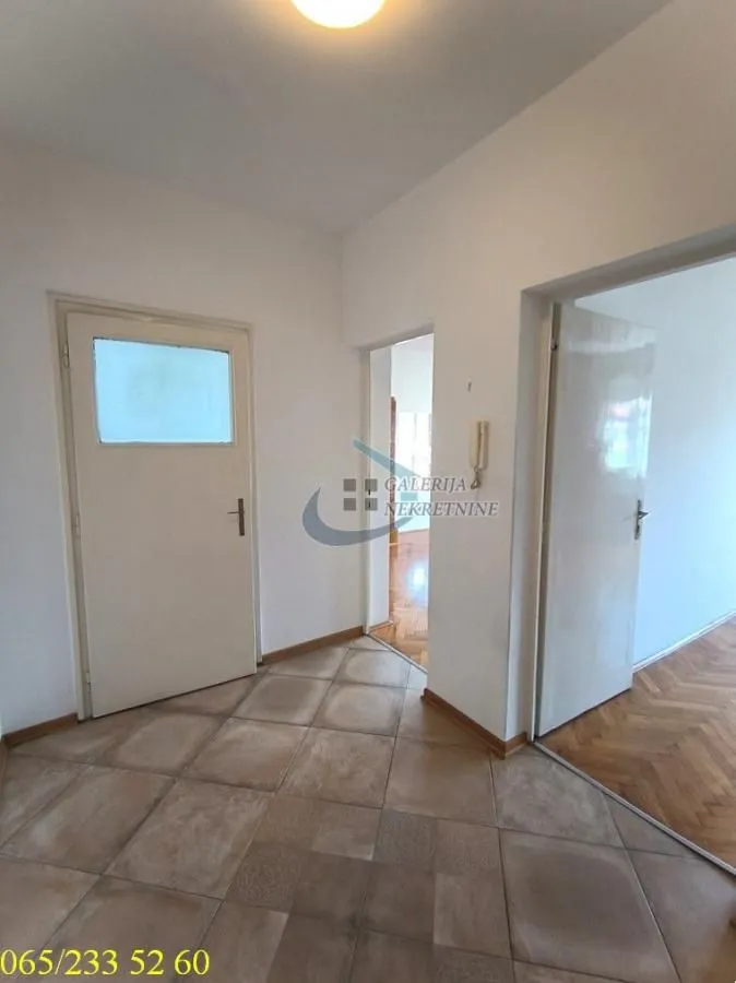 Sale, two bedroom apartment, 68m², Stari Grad, Beograd