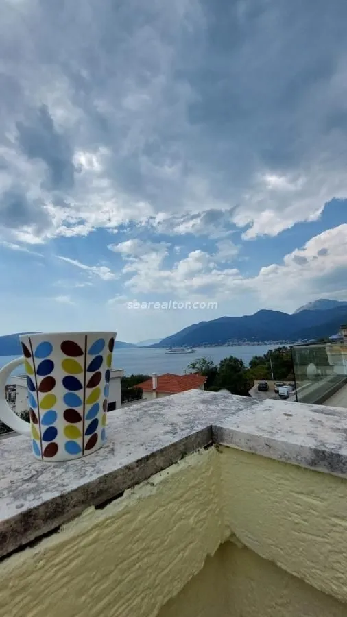 Prodaja, jednosoban stan, 47m², Donja Lastva, Tivat