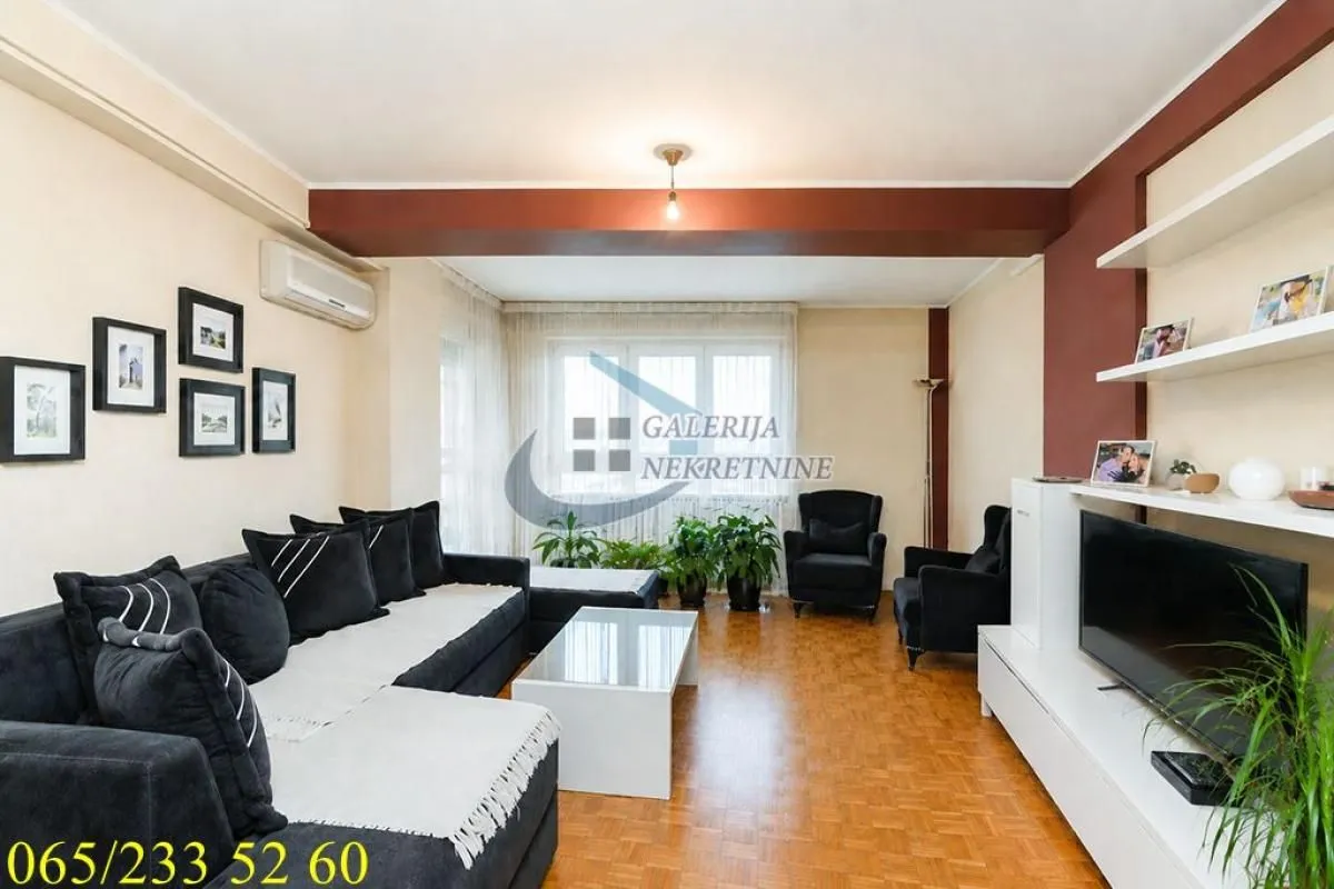 Sale, three bedroom apartment, 87m², Botanička Bašta, Palilula Sve Podlokacije