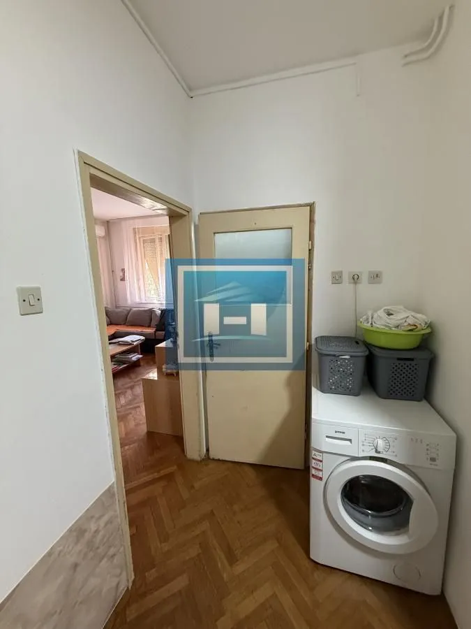Prodaja, dvosoban stan, 52m², Centar, Jagodina