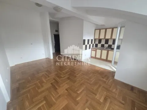 Prodaja, jednosoban stan, 39m², Zvezdara Sve Podlokacije, Beograd - image 13