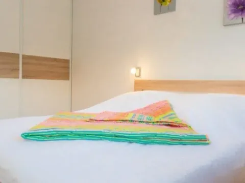 Sale, one bedroom apartment, 66m², Morinj, Kotor - image 6