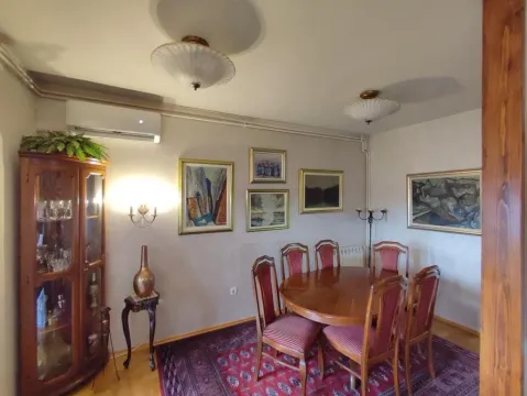 Izdavanje, dvosoban stan, 80m², Stari Aerodrom, Podgorica - image 5