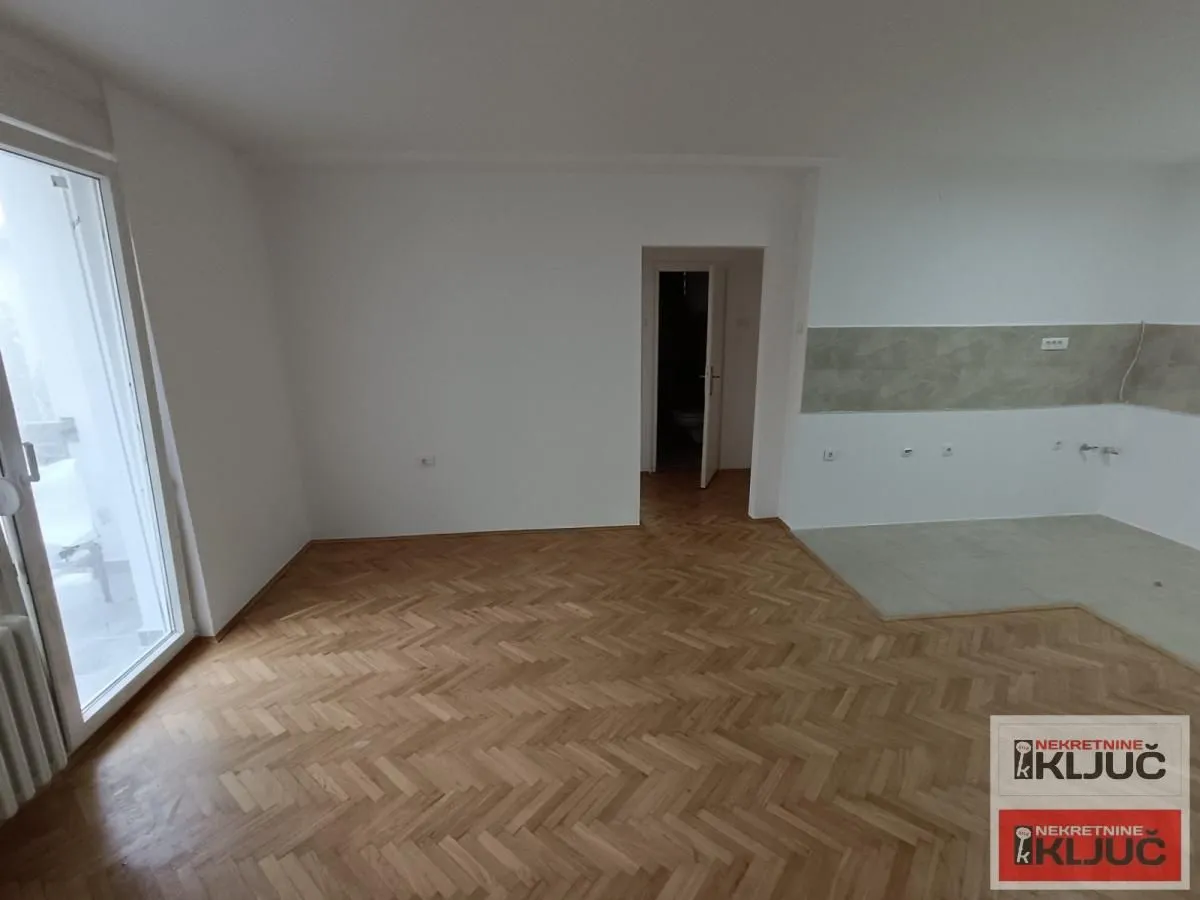Prodaja, dvosoban stan, 64m², Spens, Novi Sad Sve Podlokacije
