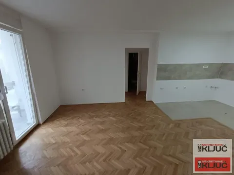 Prodaja, dvosoban stan, 64m², Spens, Novi Sad Sve Podlokacije - image 4