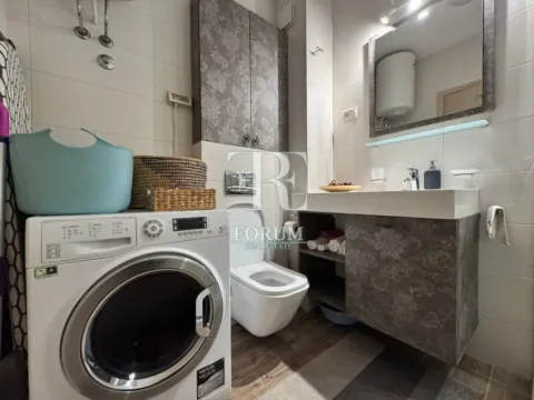 Izdavanje, jednosoban stan, 55m², City Kvart, Podgorica - image 10