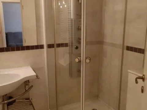 Izdavanje, dvosoban stan, 78m², Čukarica, Beograd - image 12