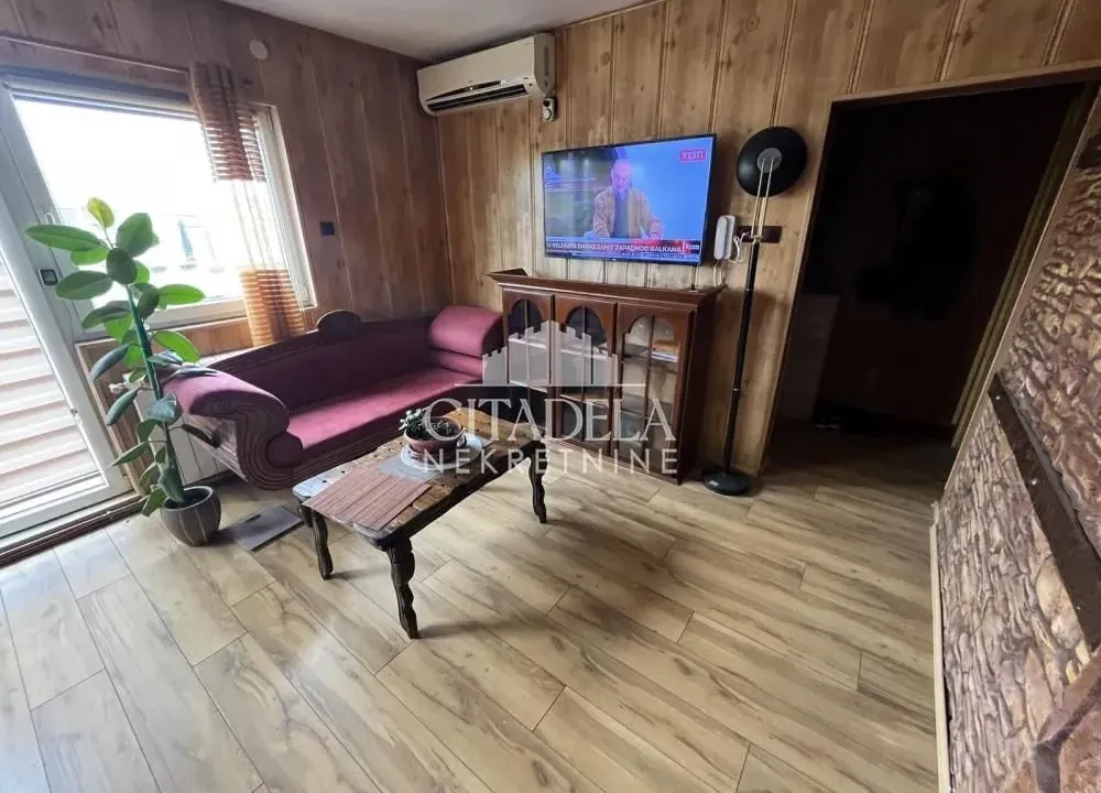 Prodaja, četvorosoban stan, 72m², Palilula Sve Podlokacije, Beograd