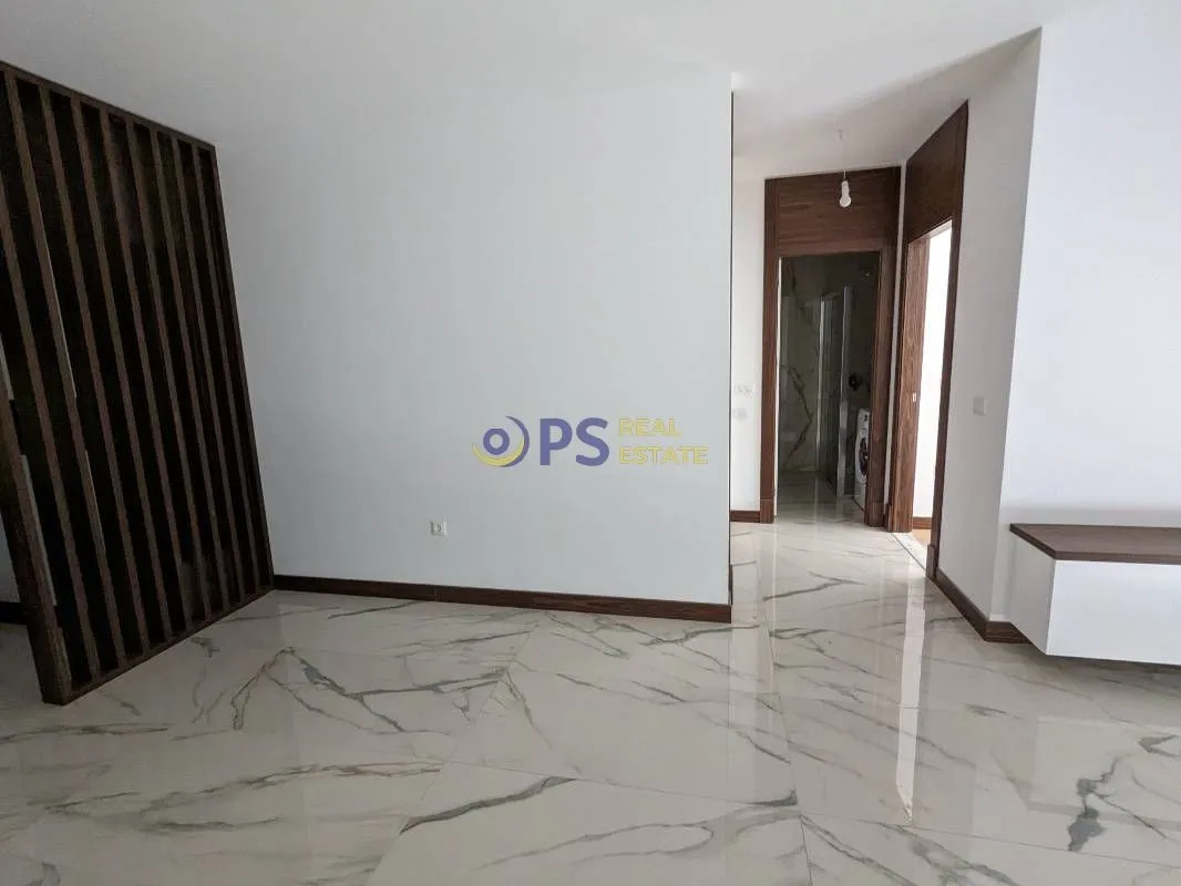 Prodaja, dvosoban stan, 76m², Bar, Crna Gora