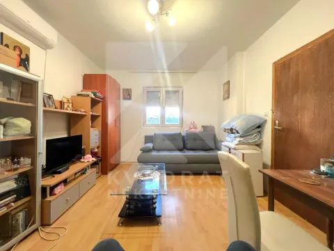 Rent, one bedroom apartment, 37m², Dalmatinska ulica, Podgorica - image 3