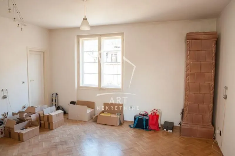 Prodaja, trosoban stan, 104m², Vračar Hram, Vračar Sve Podlokacije