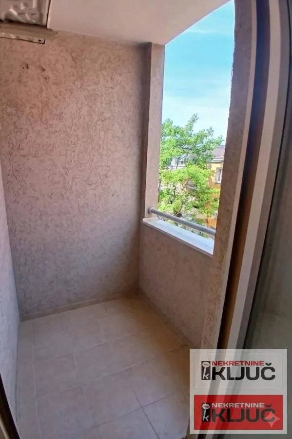 Prodaja, jednosoban stan, 28m², Grbavica, Novi Sad Sve Podlokacije