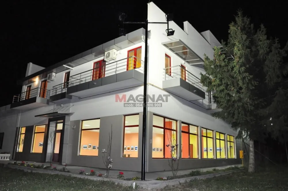 Prodaja, ugostiteljski objekat, 1000m², Centar, Vrnjačka Banja