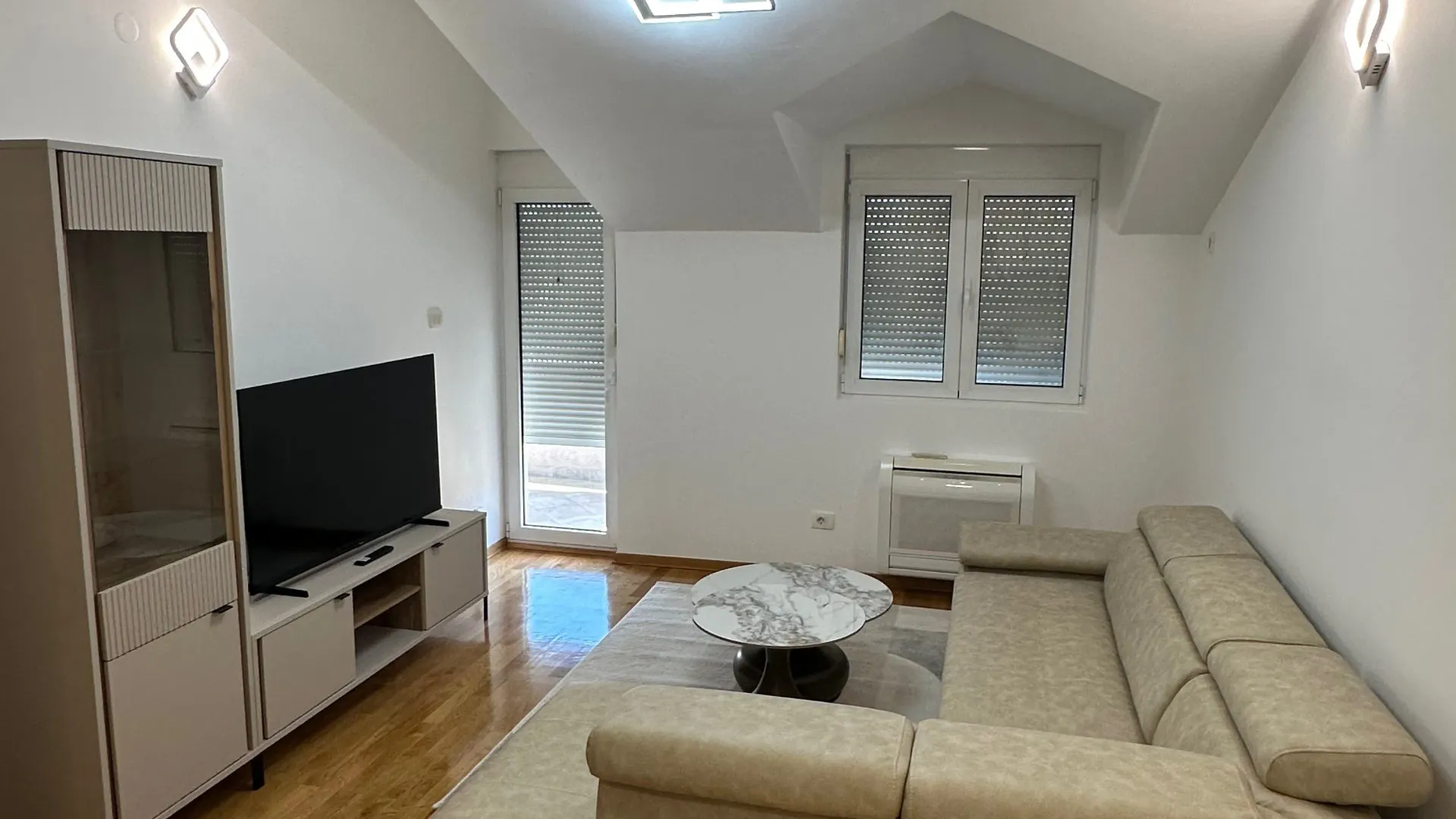 Rent, two bedroom apartment, 62m², Momišići, Podgorica