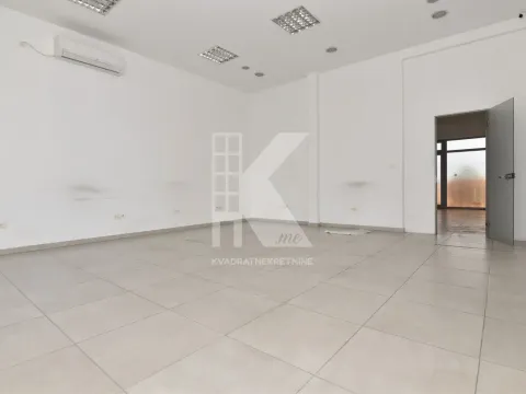 Izdavanje, poslovni prostor, 180m², Tološka šuma, Podgorica - image 8
