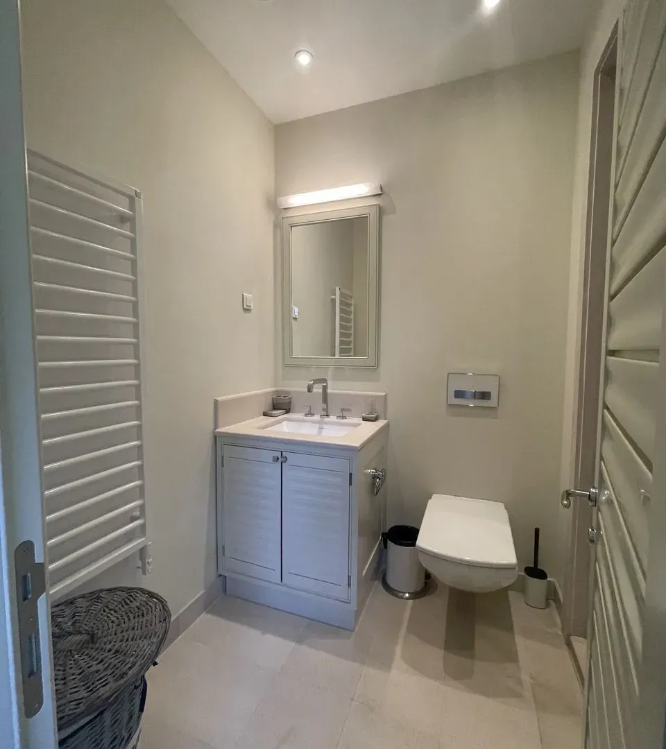 Prodaja, dvosoban stan, 115m², Tivat, Crna Gora