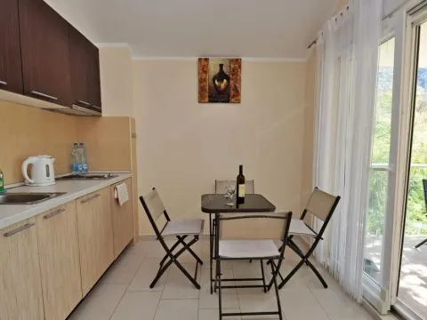 Prodaja, dvosoban stan, 73m², Orahovac, Kotor - image 4