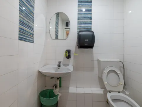 Prodaja, poslovni prostor, 1343m², Centar, Podgorica - image 14