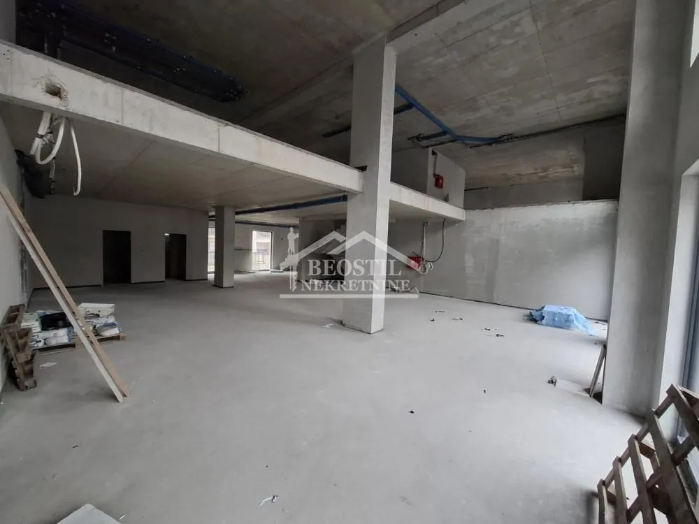 Sale, office space, 630m², Banovo Brdo, Beograd