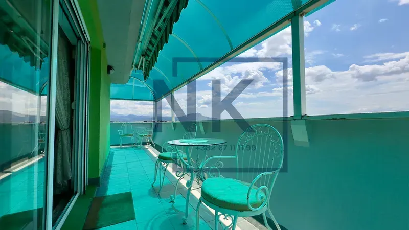 Prodaja, trosoban stan, 130m², Stari Aerodrom, Podgorica
