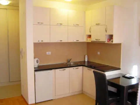 Stan-na-dan, stan, 35m², Preko Morače, Podgorica - image 4