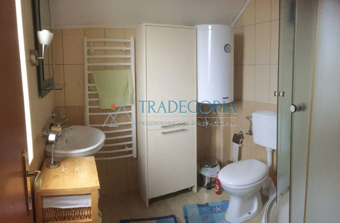 Prodaja, dvosoban stan, 132m², Bar, Crna Gora