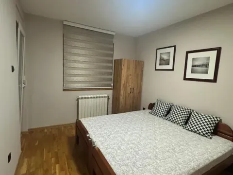 Rent, two bedroom apartment, 48m², Bulevar Oslobodjenja, Novi Sad Sve Podlokacije - image 10