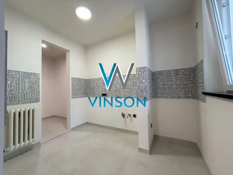 Prodaja, dvosoban stan, 64m², Adamovićevo Naselje, Novi Sad Sve Podlokacije