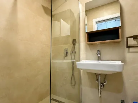 Rent, one bedroom apartment, 48m², Zabjelo, Podgorica - image 6