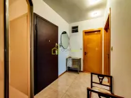 Izdavanje, dvosoban stan, 103m², Momišići, Podgorica - image 8