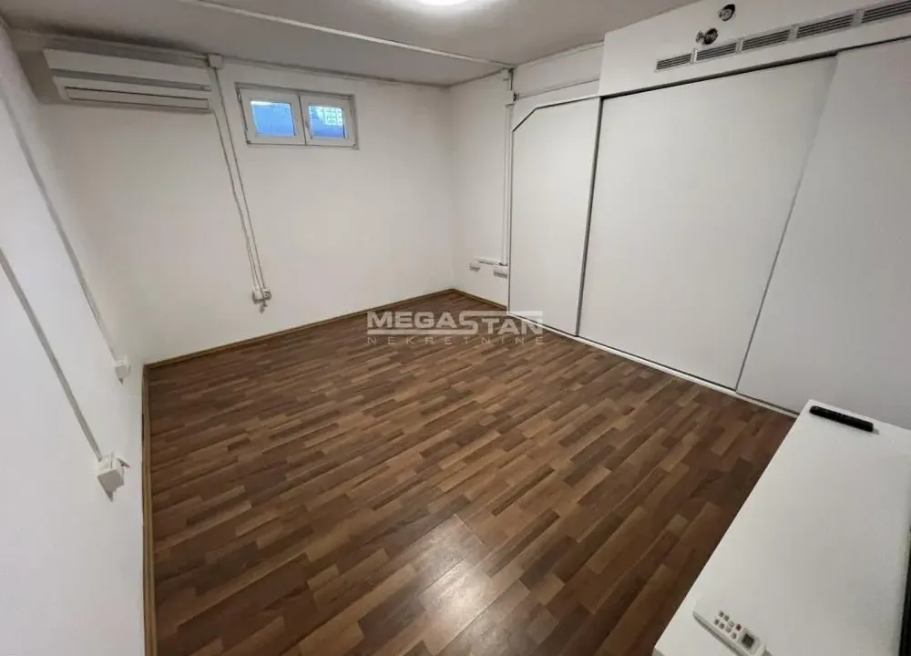 Prodaja, dvosoban stan, 43m², Savski Venac, Beograd