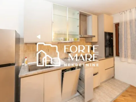 Prodaja, kuća, 241m², Đenovići, Herceg Novi - image 3