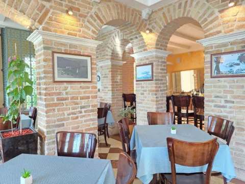 Sale, hospitality venue, 1200m², Sveti Stefan, Budva - image 8