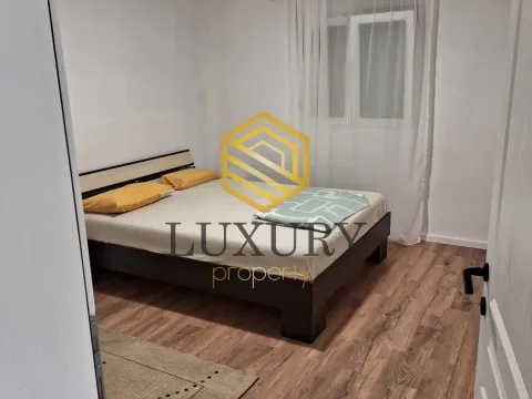 Izdavanje, kuća, 170m², Golubovci, Podgorica - image 4