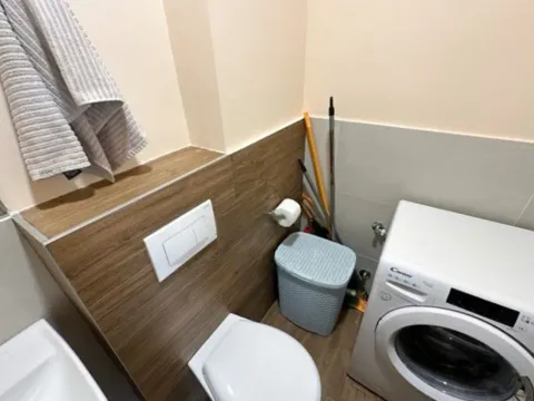 Izdavanje, dvosoban stan, 76m², Dalmatinska ulica, Podgorica - image 10